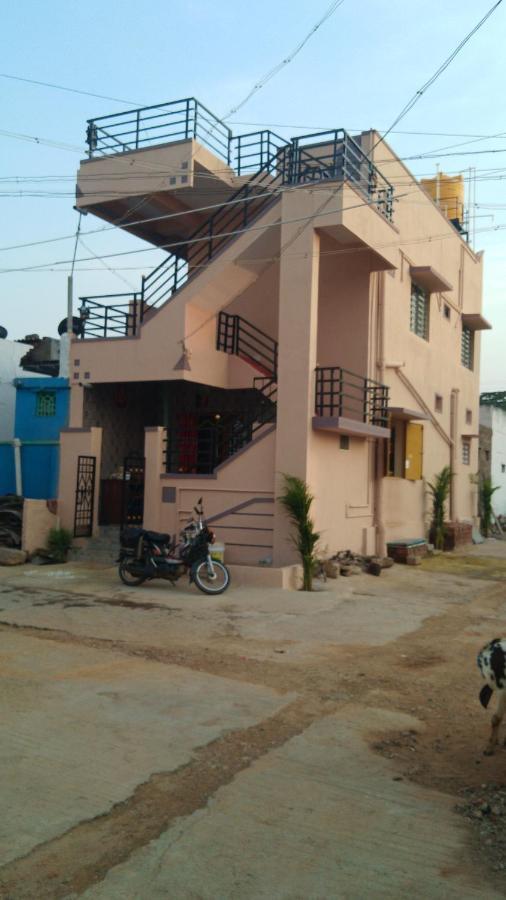 Druva Homestay Hampi Buitenkant foto